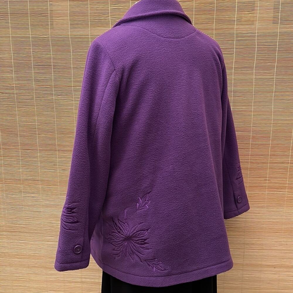 Susan Graver Purple Fleece Jacket. L - Picture 4 of 5